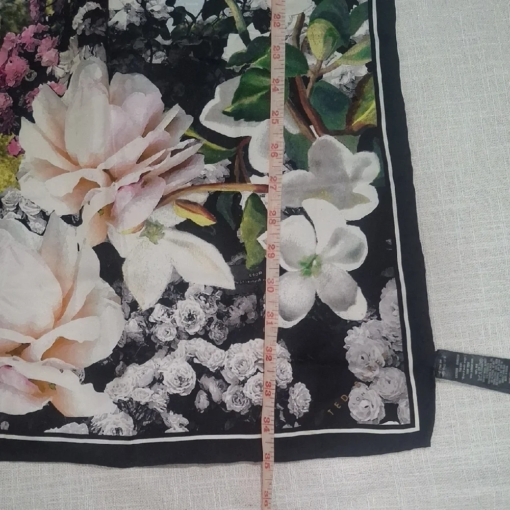 Ted Baker London Floral Landscape Throw